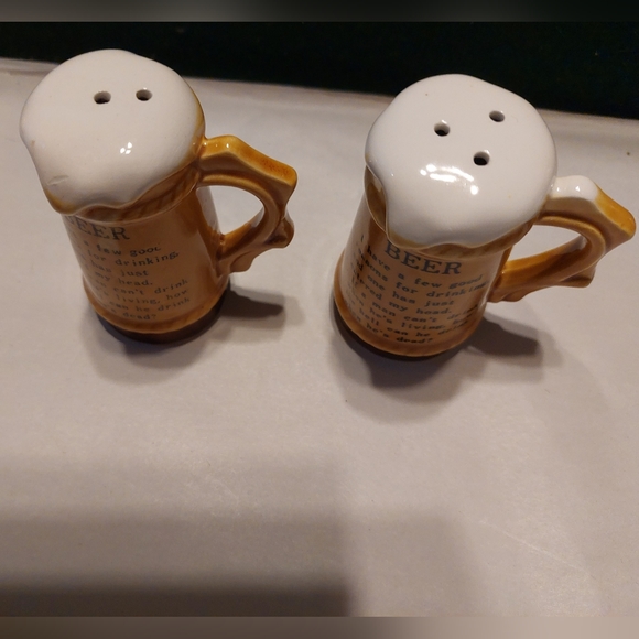 Vintage Beer Mug/Stein "Cant Drink When He's Dead" Salt and Pepper Shakers - Picture 2 of 4